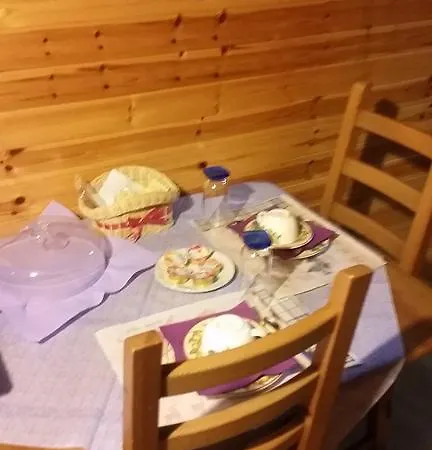 La Dependance Bed & Breakfast *
